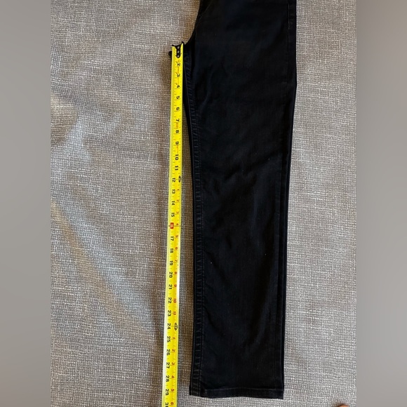 Kut from the Kloth Women’s straight leg Jean size 10 Long - Picture 9 of 10